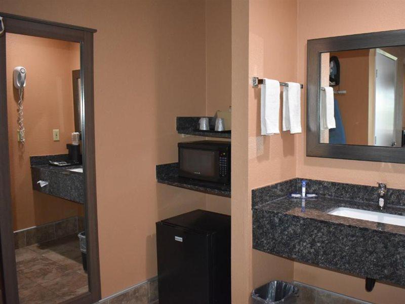 Americas Best Value Inn Manteca Exterior foto