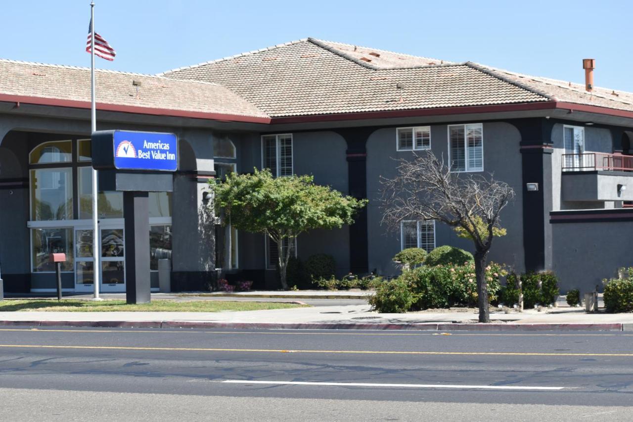 Americas Best Value Inn Manteca Exterior foto